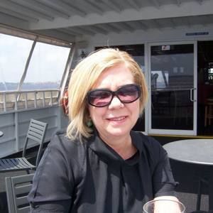 Meet your Posher, Cindy